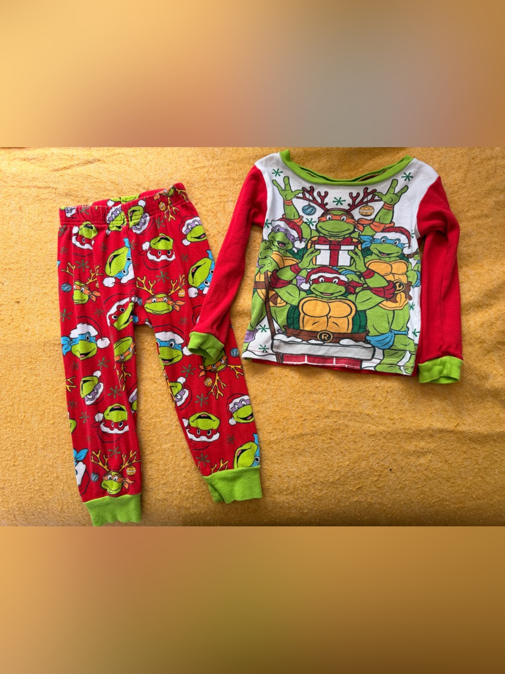 TEENAGE MUTANT NINJA TURTLES CHRISTMAS PJ SET